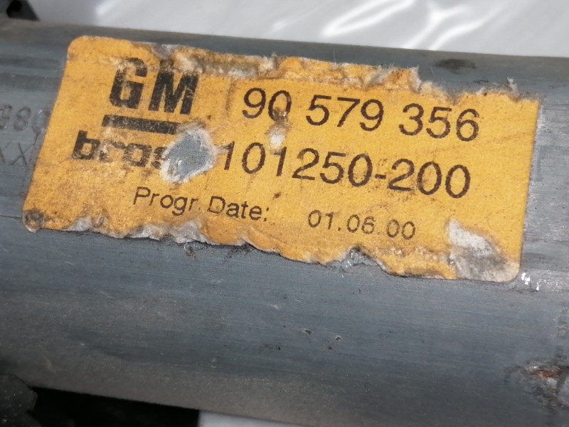 Recambio de elevalunas delantero derecho para opel zafira a comfort referencia OEM IAM 90579356 101250200 