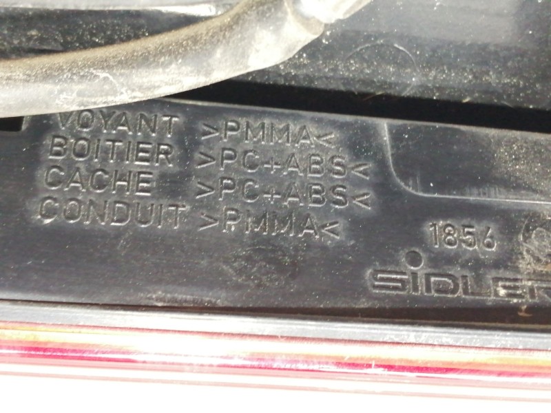 Recambio de aleron trasero para citroën c4 grand picasso 1.6 16v hdi fap referencia OEM IAM 9654435580  