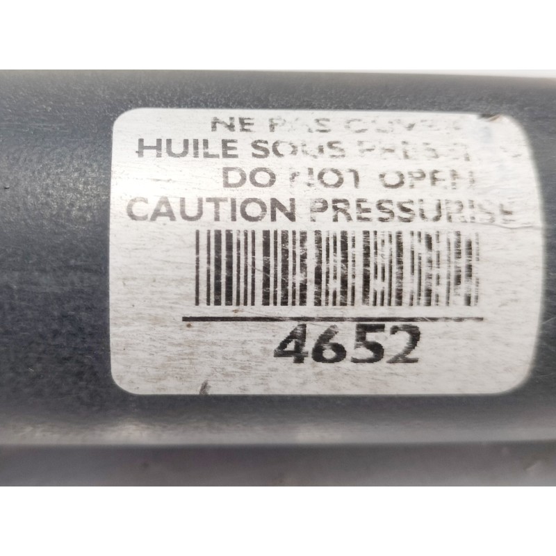 Recambio de amortiguador trasero derecho para peugeot 308 1.6 16v hdi referencia OEM IAM 4652 4652 