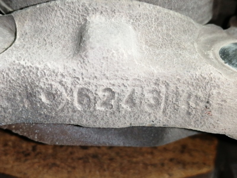 Recambio de pinza freno delantera derecha para citroën c4 grand picasso sx referencia OEM IAM 6243  