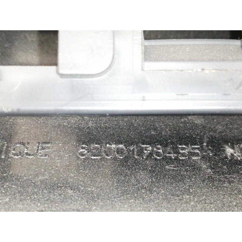 Recambio de warning para renault megane ii classic berlina confort authentique referencia OEM IAM 8200095493  