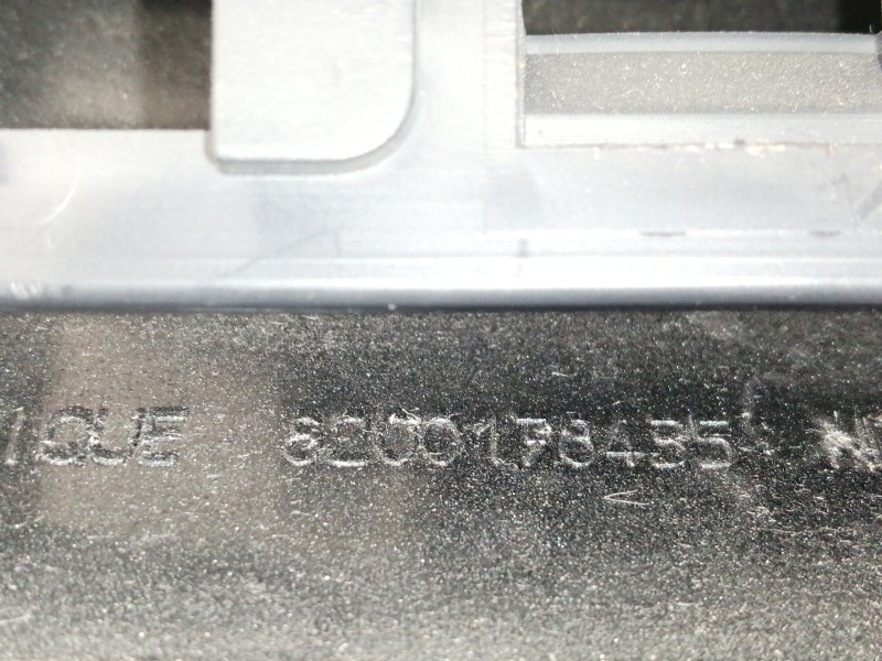 Recambio de warning para renault megane ii classic berlina confort authentique referencia OEM IAM 8200095493  