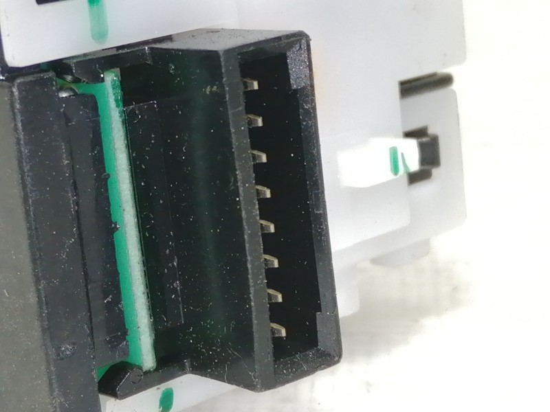 Recambio de mando limpia para nissan nv 200 (m20) evalia premium referencia OEM IAM 8410SD  