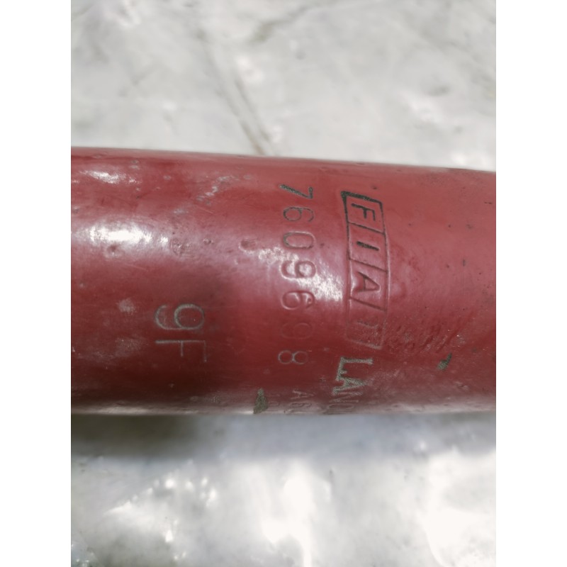 Recambio de amortiguador trasero derecho para fiat regata berlina 70 es referencia OEM IAM 7609698  