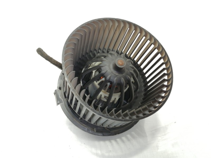 Recambio de motor calefaccion para nissan nv 200 (m20) evalia premium referencia OEM IAM N667217D035W  