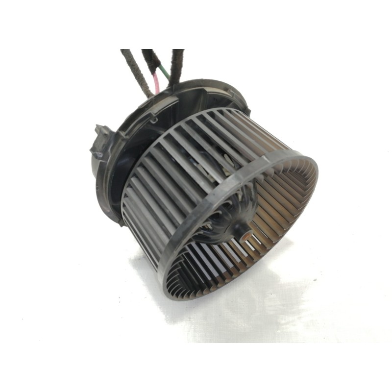 Recambio de motor calefaccion para nissan nv 200 (m20) evalia premium referencia OEM IAM N667217D035W  