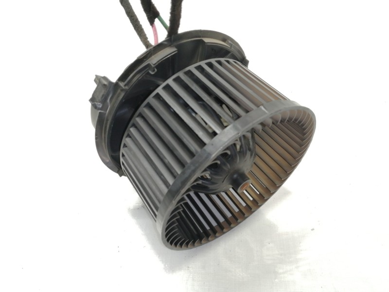 Recambio de motor calefaccion para nissan nv 200 (m20) evalia premium referencia OEM IAM N667217D035W  