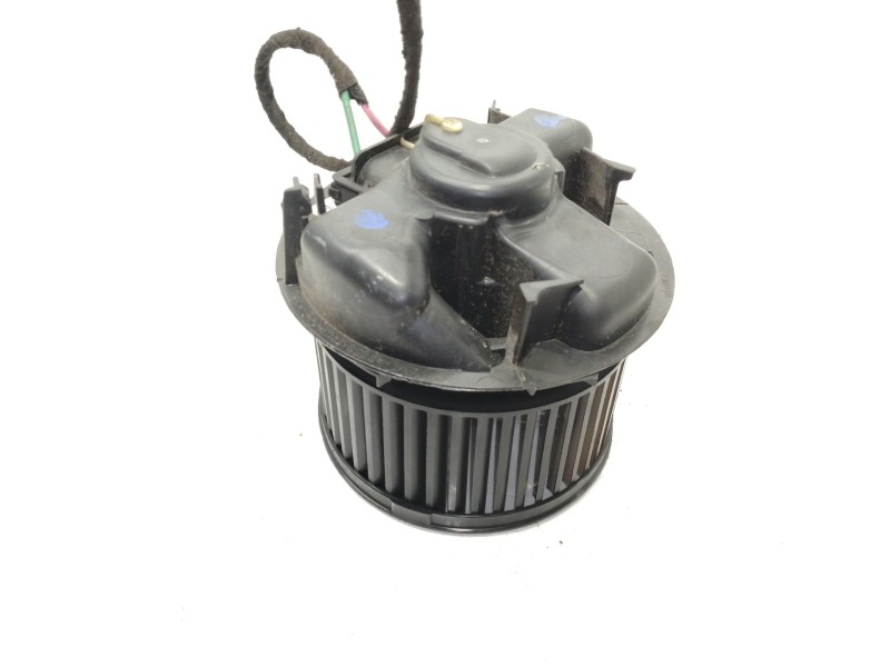 Recambio de motor calefaccion para nissan nv 200 (m20) evalia premium referencia OEM IAM N667217D035W  