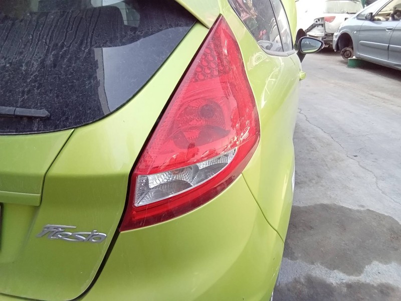 Recambio de piloto trasero derecho para ford fiesta (cb1) ghia referencia OEM IAM   