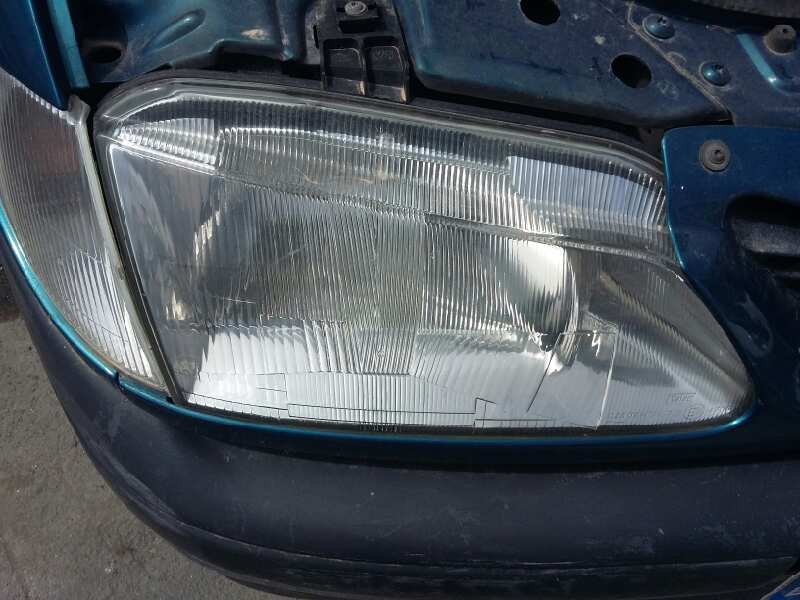 Recambio de faro derecho para renault megane i scenic (ja0) 1.6e alize referencia OEM IAM 260101792R  