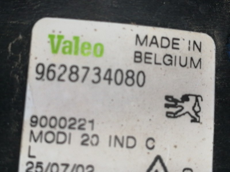 Recambio de faro antiniebla izquierdo para peugeot 206 cc cc referencia OEM IAM 9628734080  