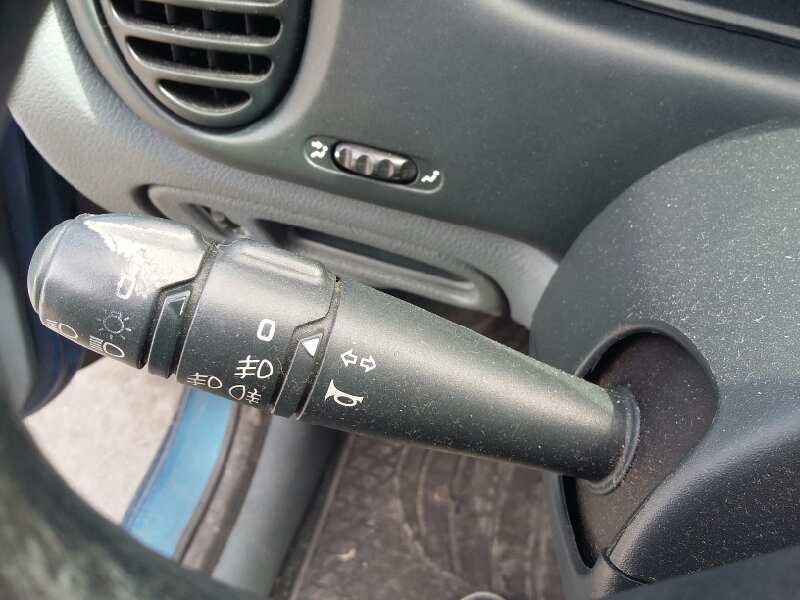 Recambio de mando intermitentes para renault megane i scenic (ja0) 1.6e alize referencia OEM IAM 36978A20B8  