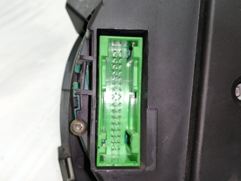 Recambio de cuadro instrumentos para skoda octavia berlina (1u2) 1.9 tdi referencia OEM IAM 1U0920811J  