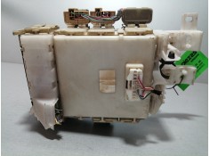 Recambio de caja reles / fusibles para toyota yaris (ksp9/scp9/nlp9) luna referencia OEM IAM    2