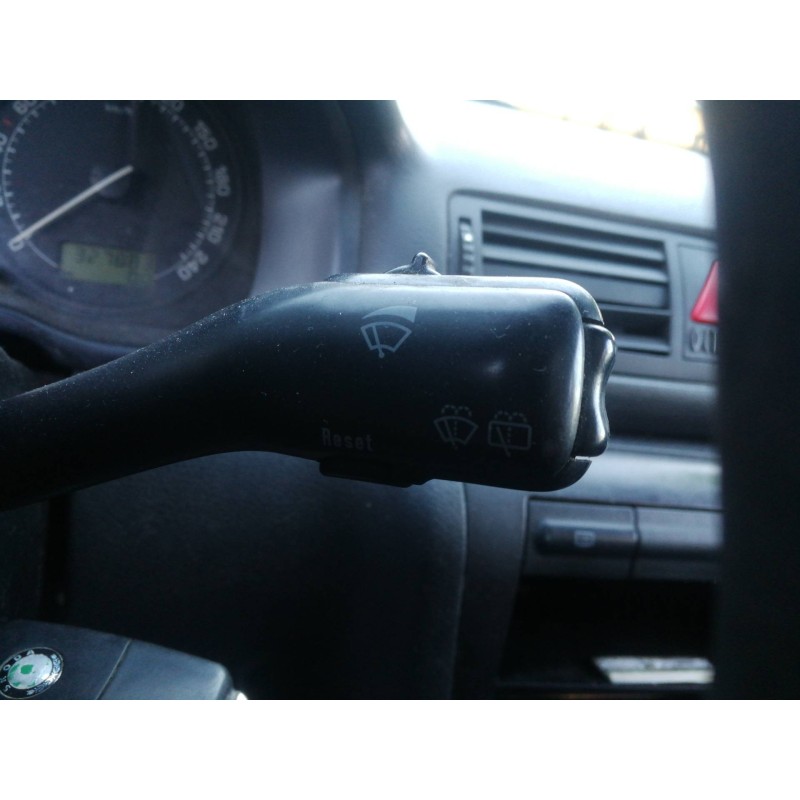 Recambio de mando limpia para skoda octavia berlina (1u2) 1.9 tdi referencia OEM IAM 4B0953503H  