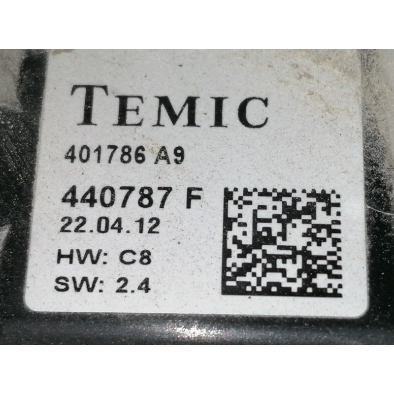 Recambio de elevalunas trasero derecho para citroën c4 grand picasso exclusive referencia OEM IAM 440787F 135090221 401786A9