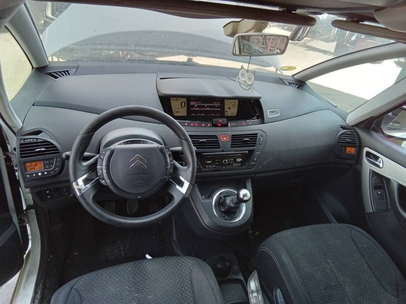 Recambio de salpicadero para citroën c4 grand picasso exclusive referencia OEM IAM   