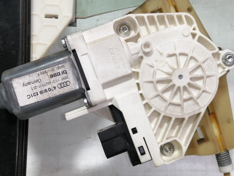 Recambio de elevalunas trasero izquierdo para audi a6 berlina (4f2) 2.0 tdi referencia OEM IAM 4F0959801C  