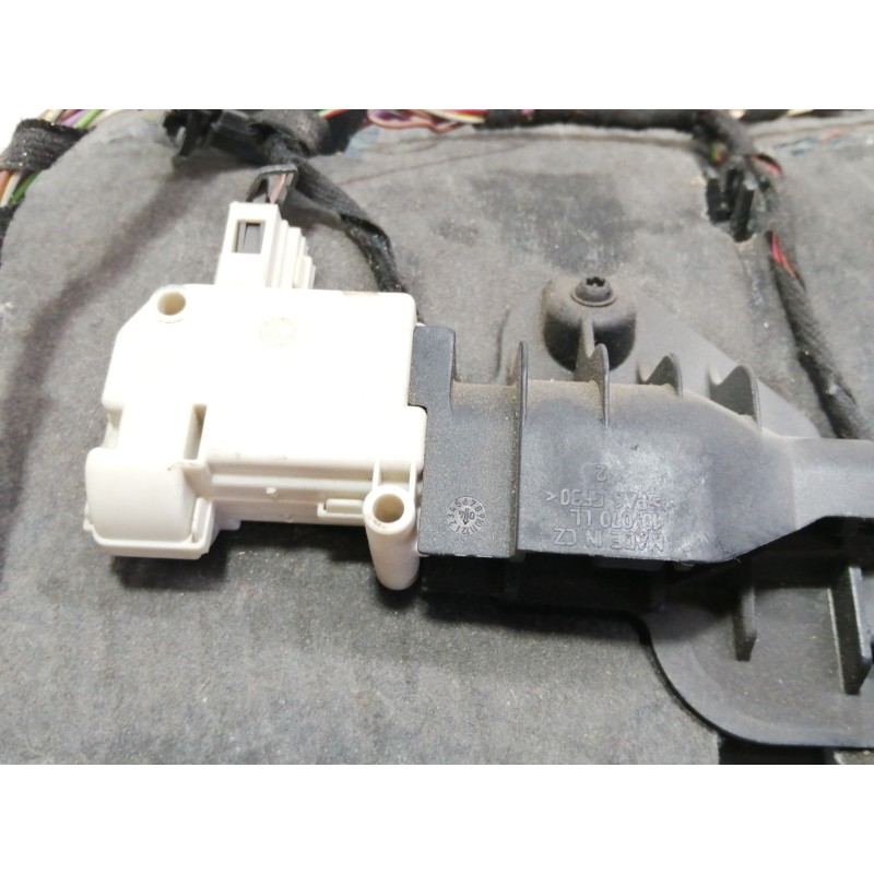 Recambio de guantera para audi a6 berlina (4f2) 2.0 tdi referencia OEM IAM 4F1857035  