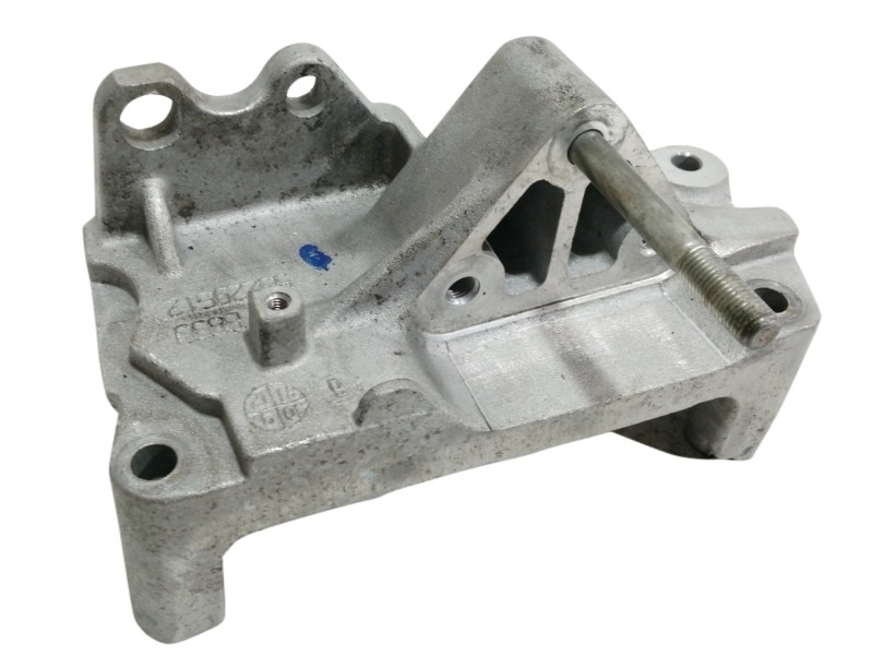 Recambio de soporte motor para peugeot bipper 1.3 16v hdi fap referencia OEM IAM 55229512  