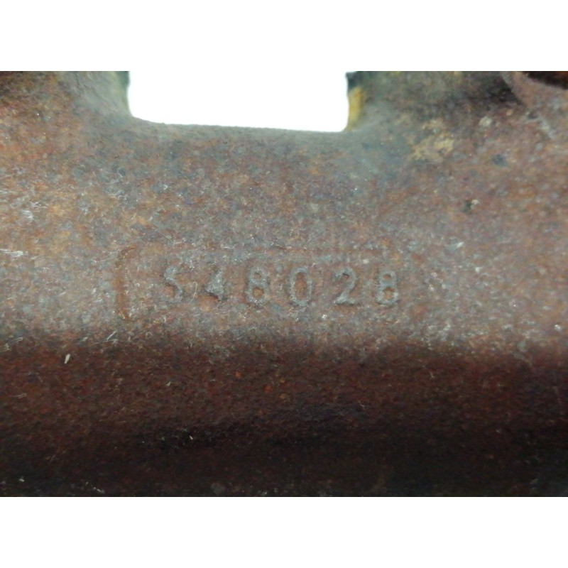 Recambio de colector escape para citroën berlingo cuadro sx referencia OEM IAM 548028  