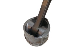 Recambio de piston para jeep gr.cherokee (wj/wg) 2.7 crd laredo referencia OEM IAM    2