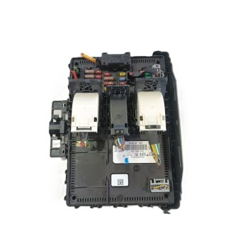 CAJA RELES / FUSIBLES NU5T15604BJCG 