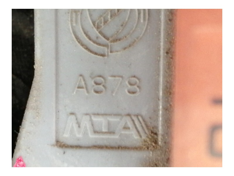 Recambio de caja reles / fusibles para peugeot bipper 1.3 16v hdi fap referencia OEM IAM 51791319  