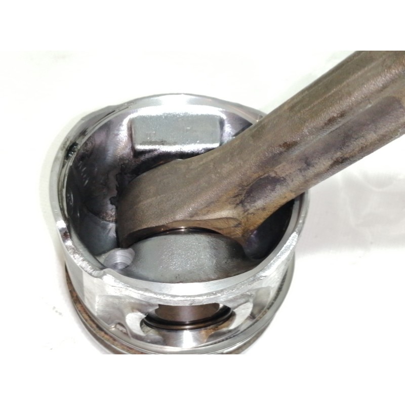 Recambio de piston para citroën berlingo cuadro sx referencia OEM IAM 75L93  