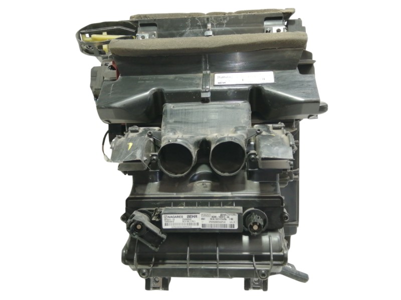 Recambio de calefaccion entera normal para land rover freelander (lr2) td4 xs referencia OEM IAM BG9N18D612AA  