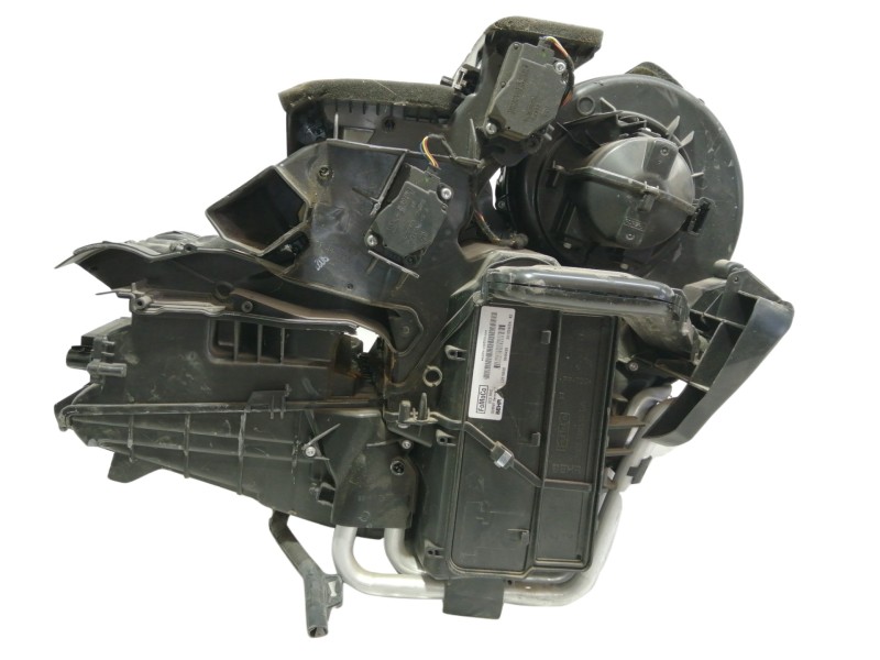 Recambio de calefaccion entera normal para land rover freelander (lr2) td4 xs referencia OEM IAM BG9N18D612AA  