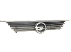 Recambio de rejilla delantera para opel vectra b berlina comfort referencia OEM IAM 90505722  