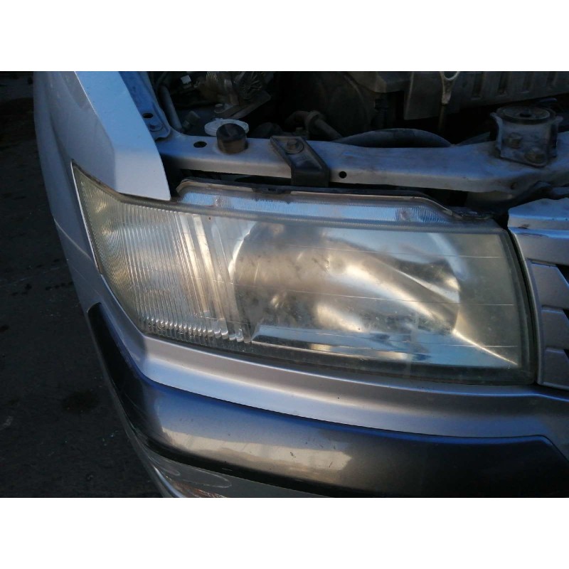 Recambio de faro derecho para mitsubishi space wagon (n80/n90) 2,4 glx referencia OEM IAM   