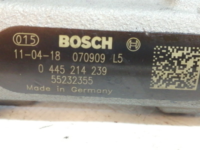 Recambio de rampa inyectora para peugeot bipper 1.3 16v hdi fap referencia OEM IAM 0445214239  