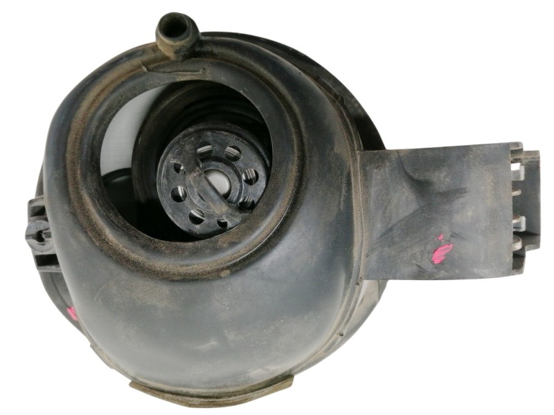 Recambio de tapa exterior combustible para peugeot bipper 1.3 16v hdi fap referencia OEM IAM 1353354080  