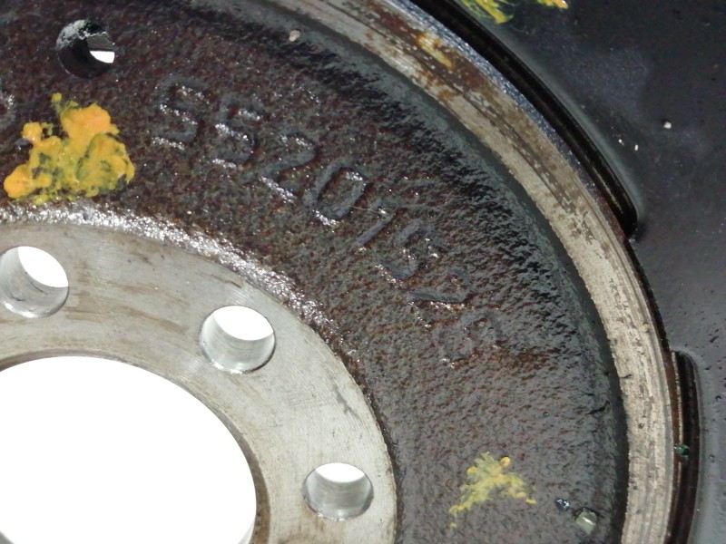 Recambio de volante motor para peugeot bipper 1.3 16v hdi fap referencia OEM IAM 55201525  