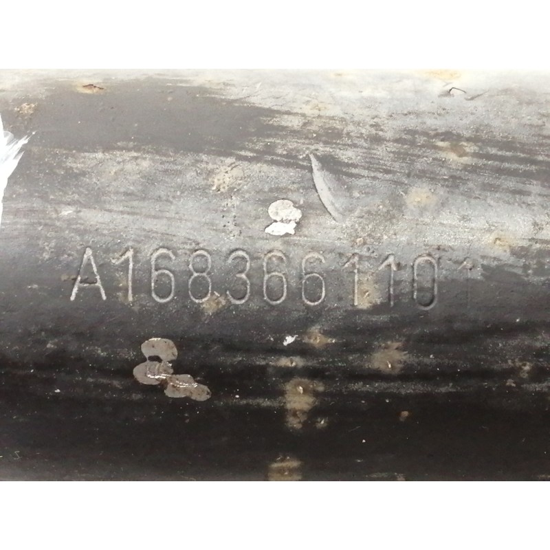 Recambio de transmision delantera izquierda para mercedes-benz clase a (w168) 140 (168.031) referencia OEM IAM A1683661101  