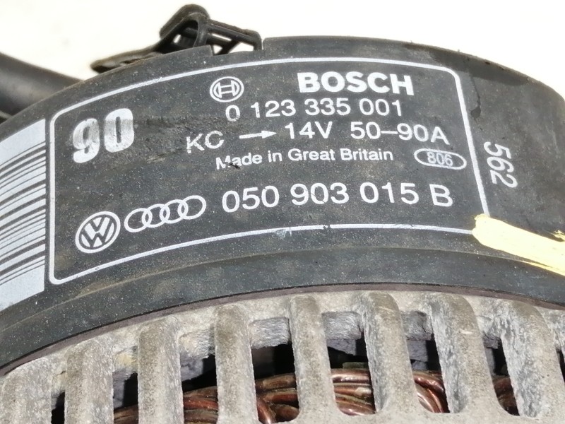 Recambio de alternador para audi coupe (8b3) básico referencia OEM IAM 050903015B 0123335001 