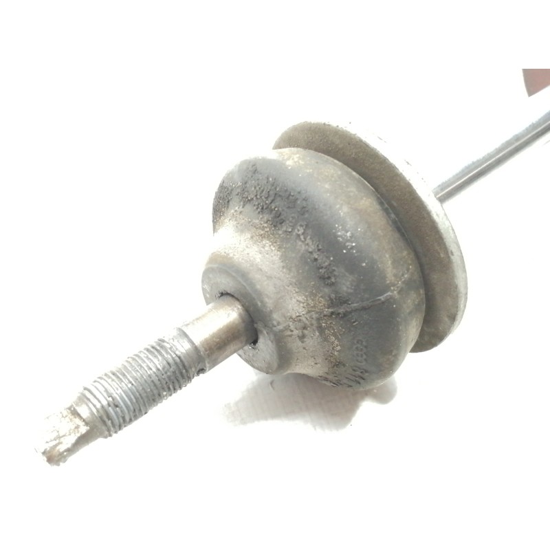 Recambio de amortiguador trasero derecho para audi coupe (8b3) básico referencia OEM IAM   