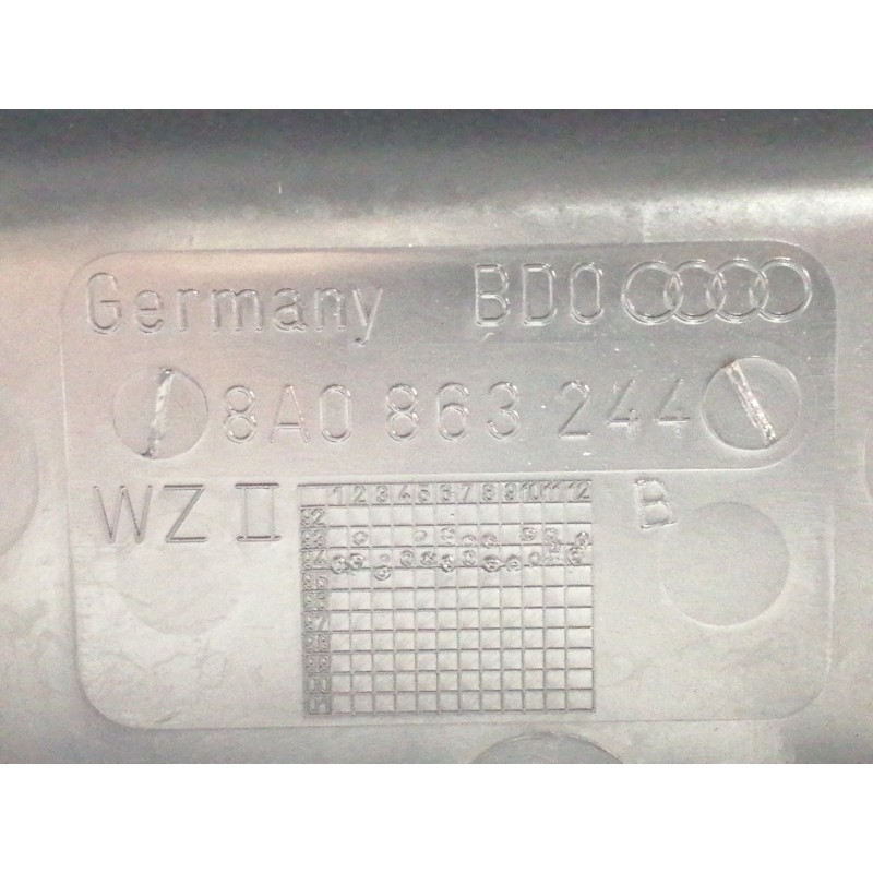 Recambio de apoyabrazos central para audi coupe (8b3) básico referencia OEM IAM 8A1863243D  