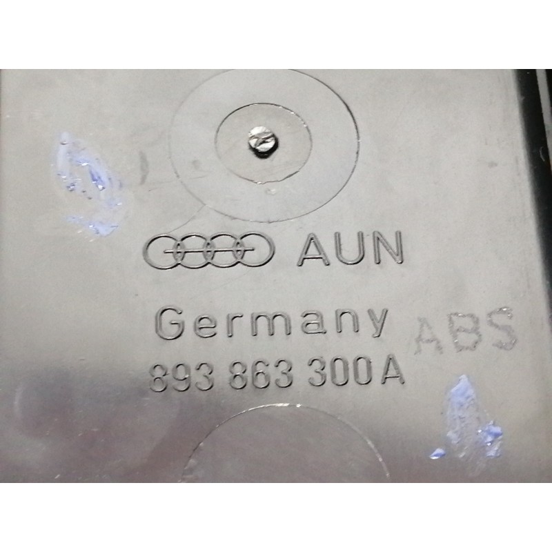 Recambio de apoyabrazos central para audi coupe (8b3) básico referencia OEM IAM 8A1863243D  