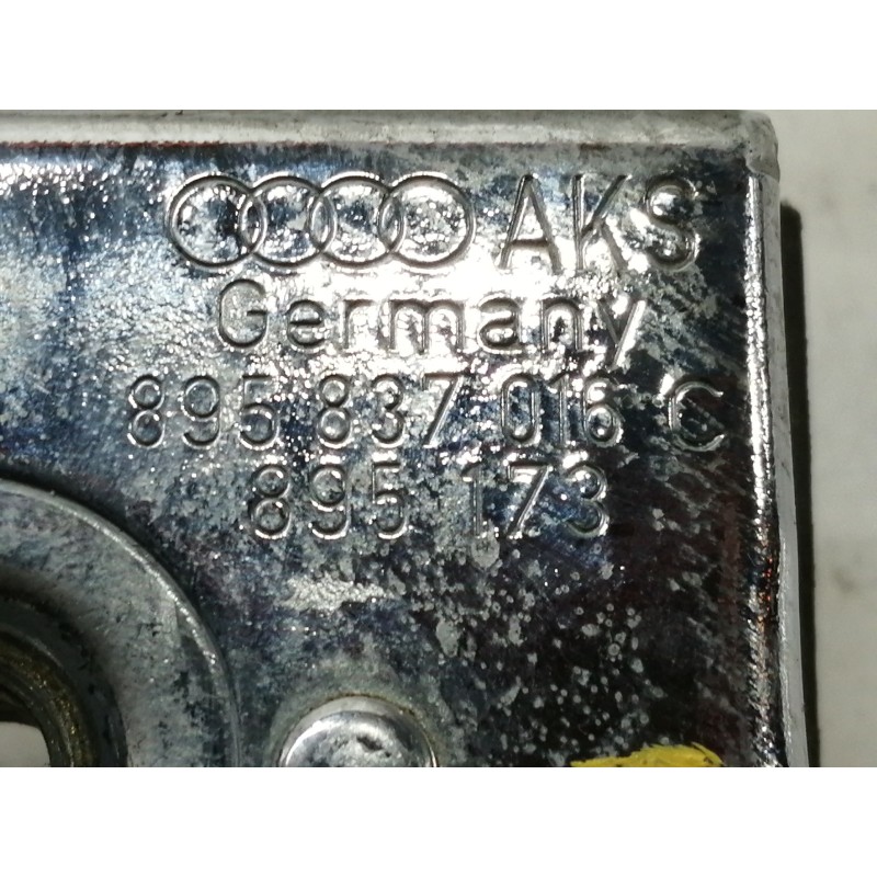 Recambio de cerradura puerta delantera derecha para audi coupe (8b3) básico referencia OEM IAM 895837016C 895173 