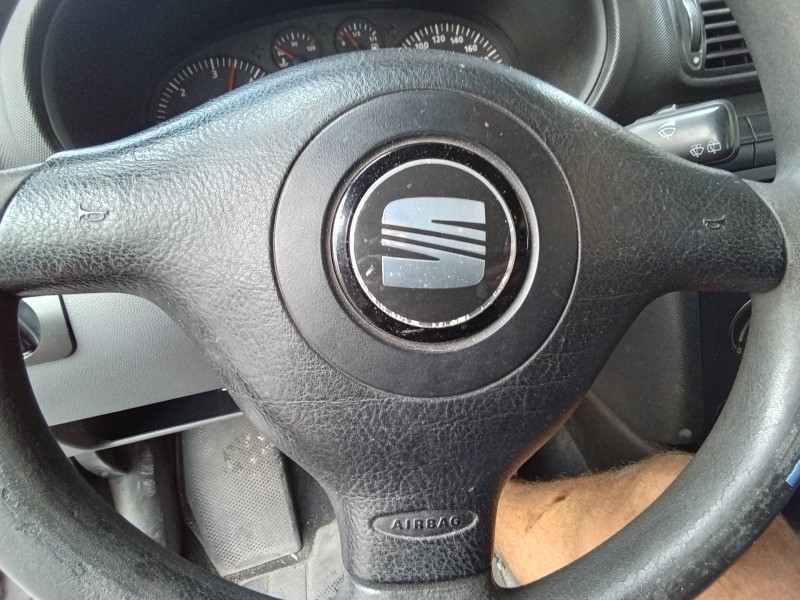 Recambio de airbag delantero izquierdo para seat leon (1m1) stella referencia OEM IAM 1M0880201K  