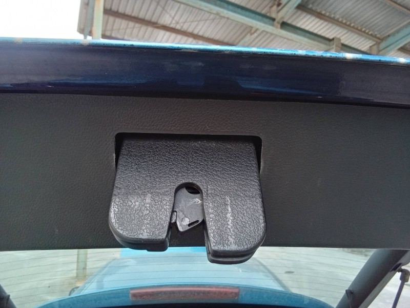 Recambio de cerradura maletero / porton para seat leon (1m1) stella referencia OEM IAM 9827505C  