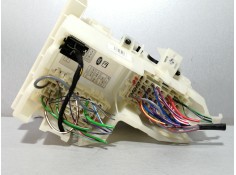 Recambio de caja reles / fusibles para land rover freelander (lr2) td4 xs referencia OEM IAM TLS115   2