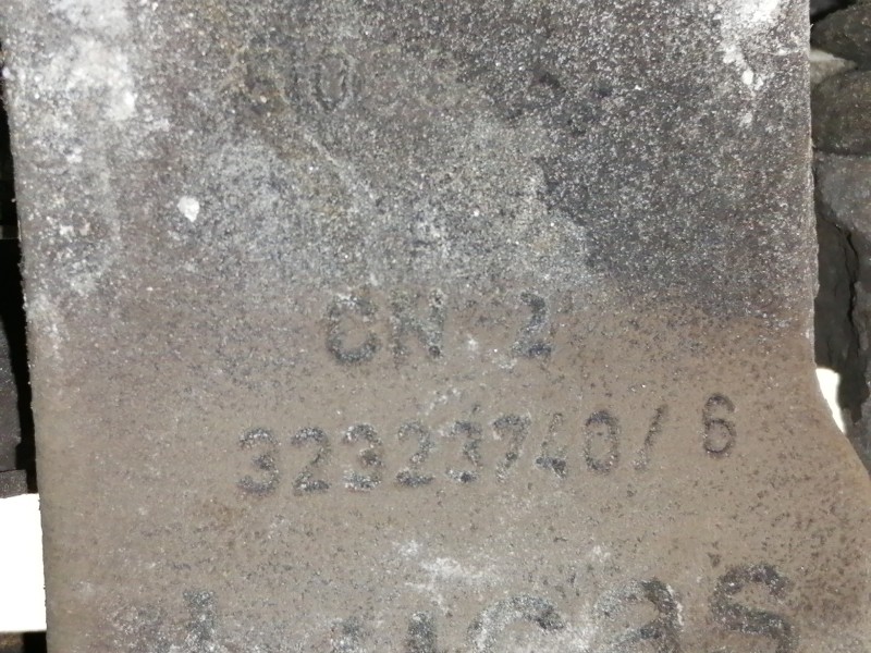 Recambio de pinza freno delantera izquierda para audi coupe (8b3) básico referencia OEM IAM 32323706  