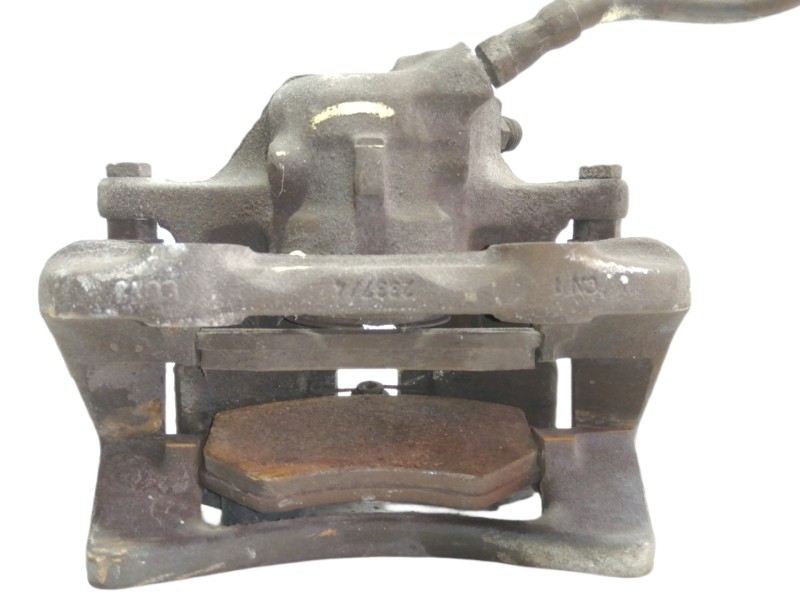 Recambio de pinza freno delantera izquierda para audi coupe (8b3) básico referencia OEM IAM 32323706  