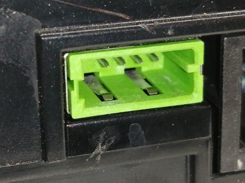 Recambio de modulo electronico para peugeot 3008 gt line referencia OEM IAM 10R041528 503551122132 / 14M13HI38 353576093547000