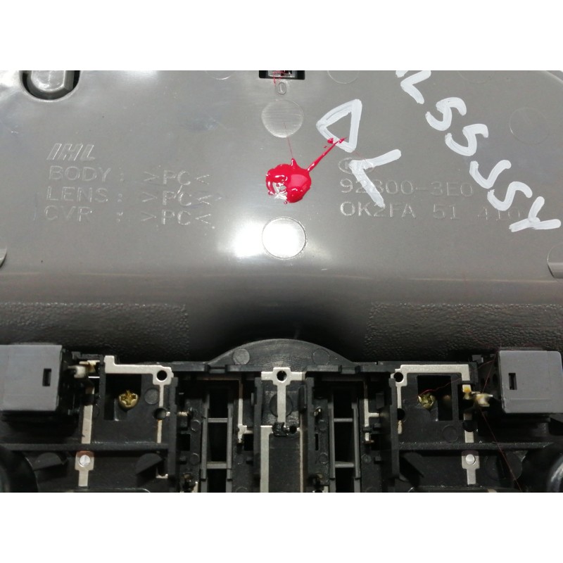 Recambio de luz interior para kia carens 2.0 crdi lx monovolumen referencia OEM IAM 928003E0  