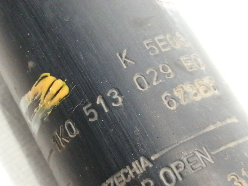 Recambio de amortiguador trasero izquierdo para audi a3 (8p) 1.6 ambiente referencia OEM IAM 1K0513029  